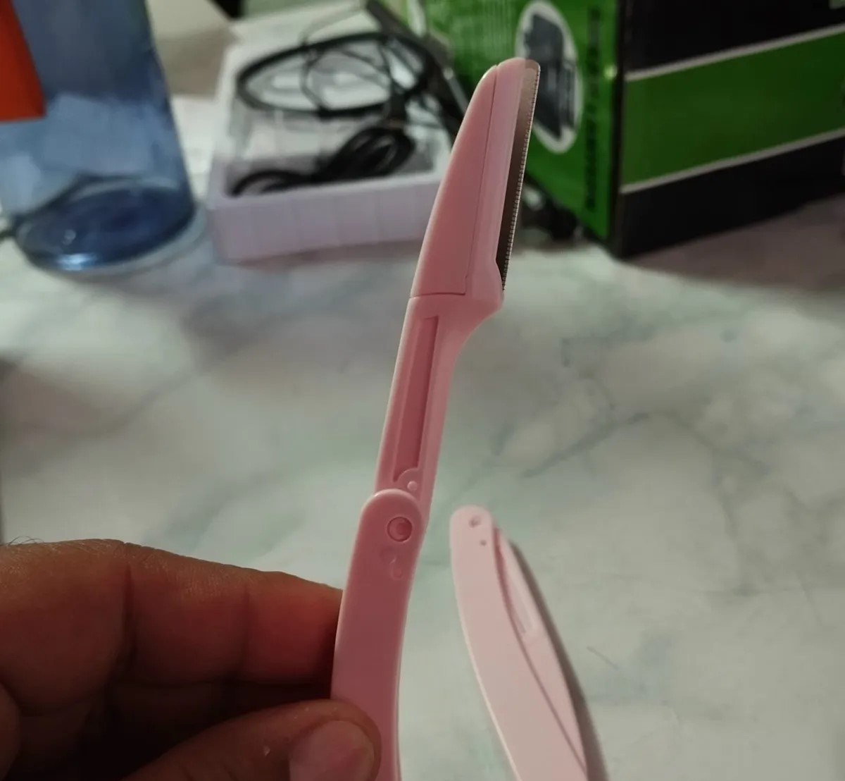 4Pcs Eyebrow & Face Razors for Women - Gentle Hair Removal Set
