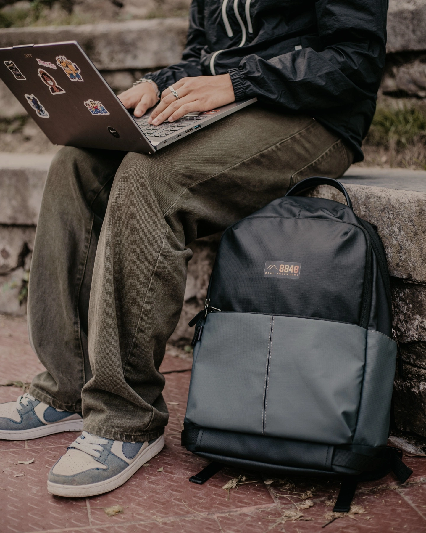 Unisex 8848 Carry Pack– Granite Grey Backpack