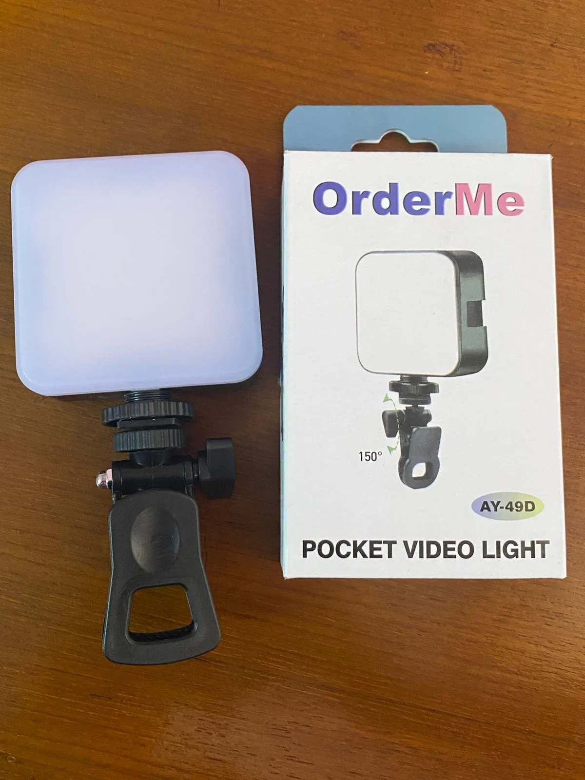 AY-49D Portable LED Camera Video Light With Mount Clamp - Battery Included