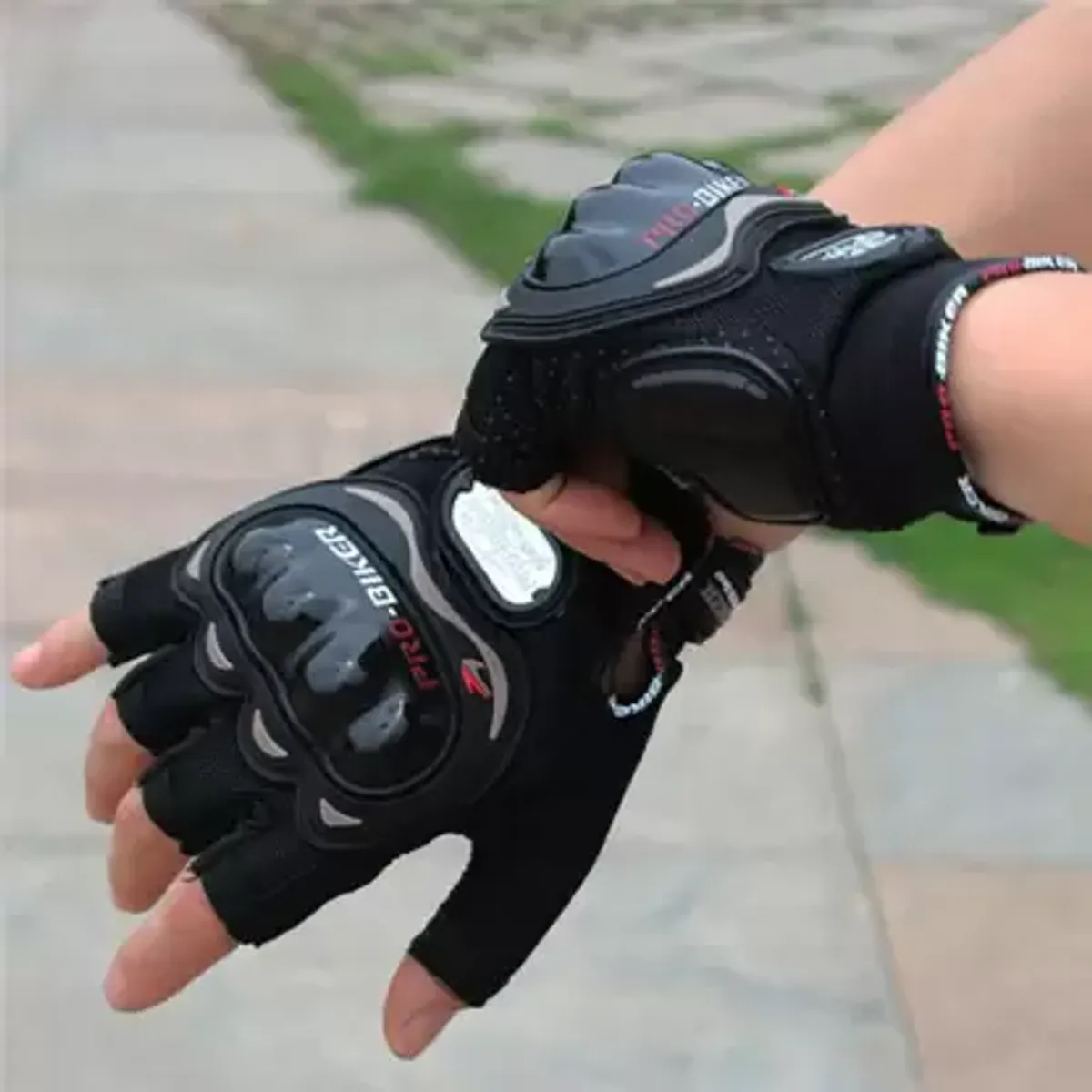 Motorbike Gloves 1Pair Man Half-Finger Racing Gloves For Men - Black