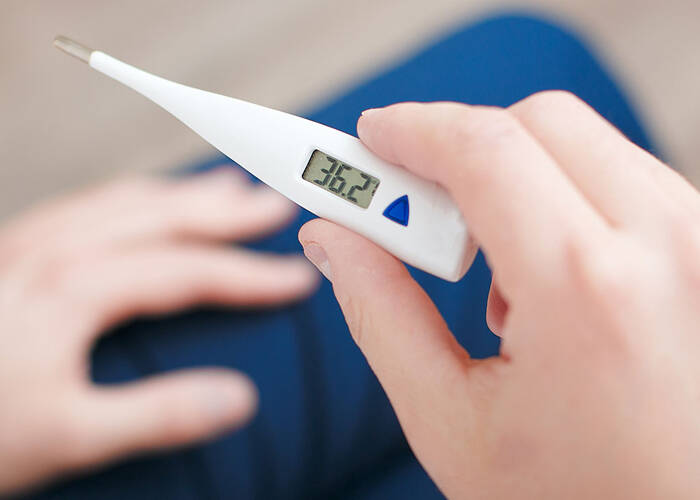 Clinical Electronic Digital Thermometer for Fever - Blue
