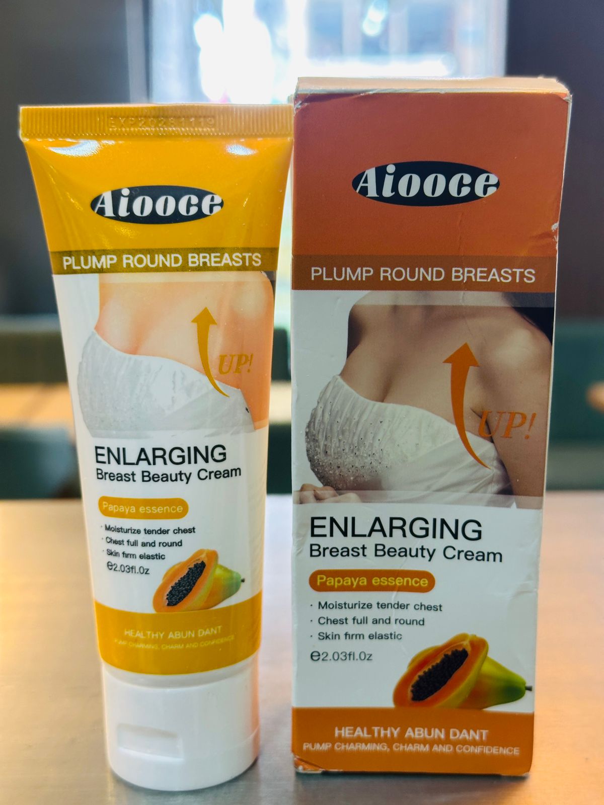 Papaya Essence Beauty Cream, Breast Enhancement, Tightens Skin, Improves Sagging, Suitable for All Skin Types - 60ml