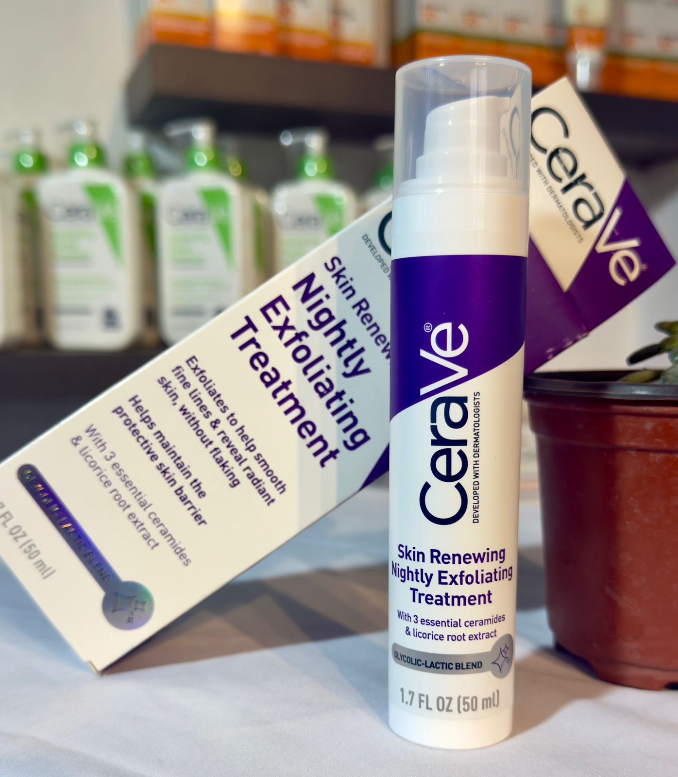 CeraVe Skin Renewing Nightly Exfoliating Treatment - 30ml - Made In USA