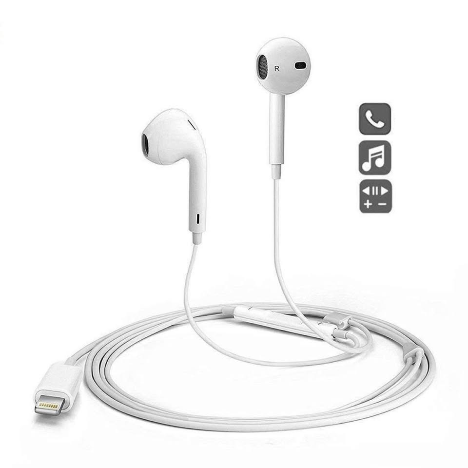 Wired Lightning Earphone With Microphone - White