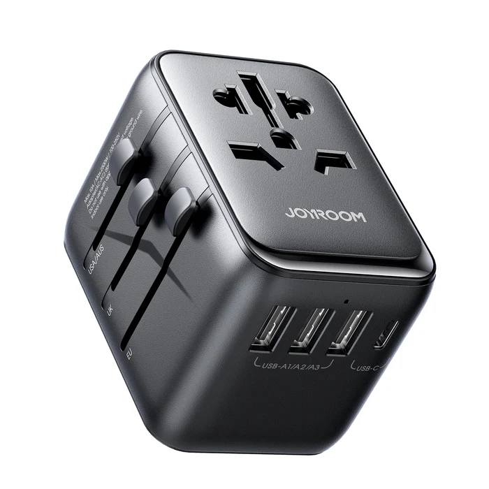 Joyroom JR-TCW01 17W Universal Travel Adapter - Black