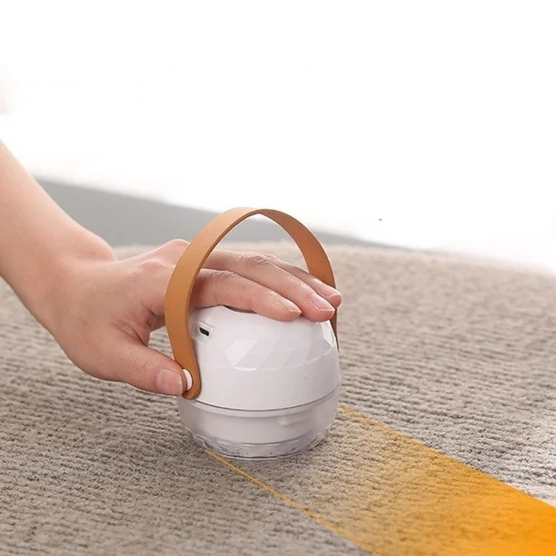 Portable Lint Remover USB Rechargeable With Stainless Steel Blade - White