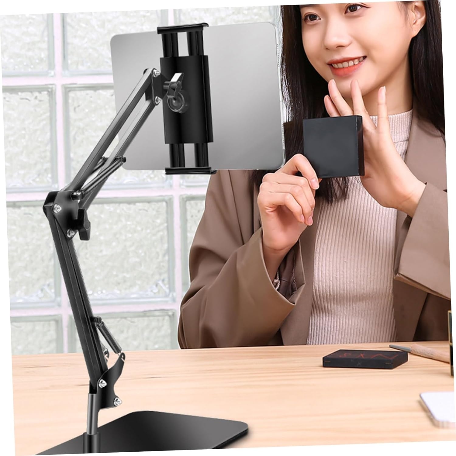 Adjustable Rotating Cellphone And Tablet Holder Stand For Desk 360° Rotation Mobile Phone Mount - Black