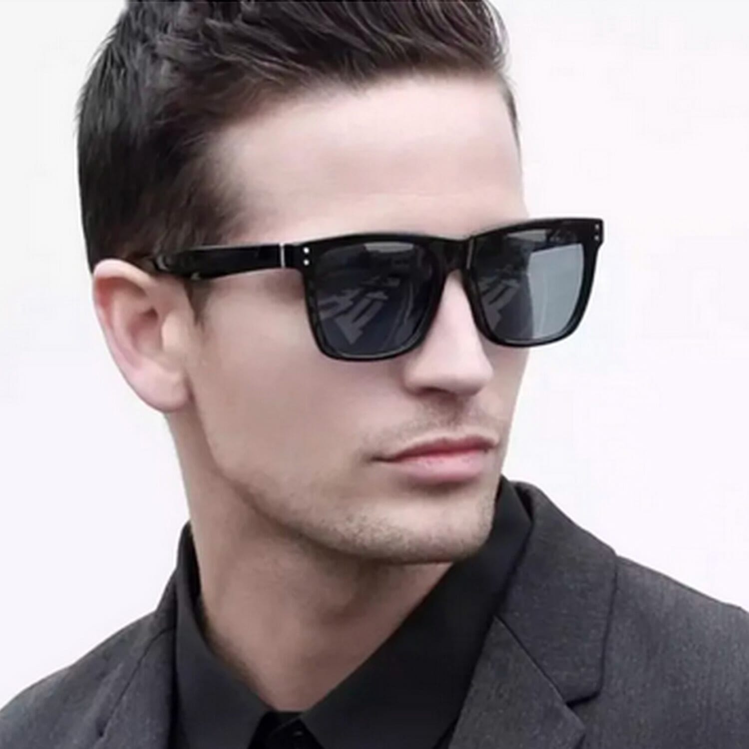 Matte Black Square Frame Polycarbonate Casual Sunglasses for Men - Black