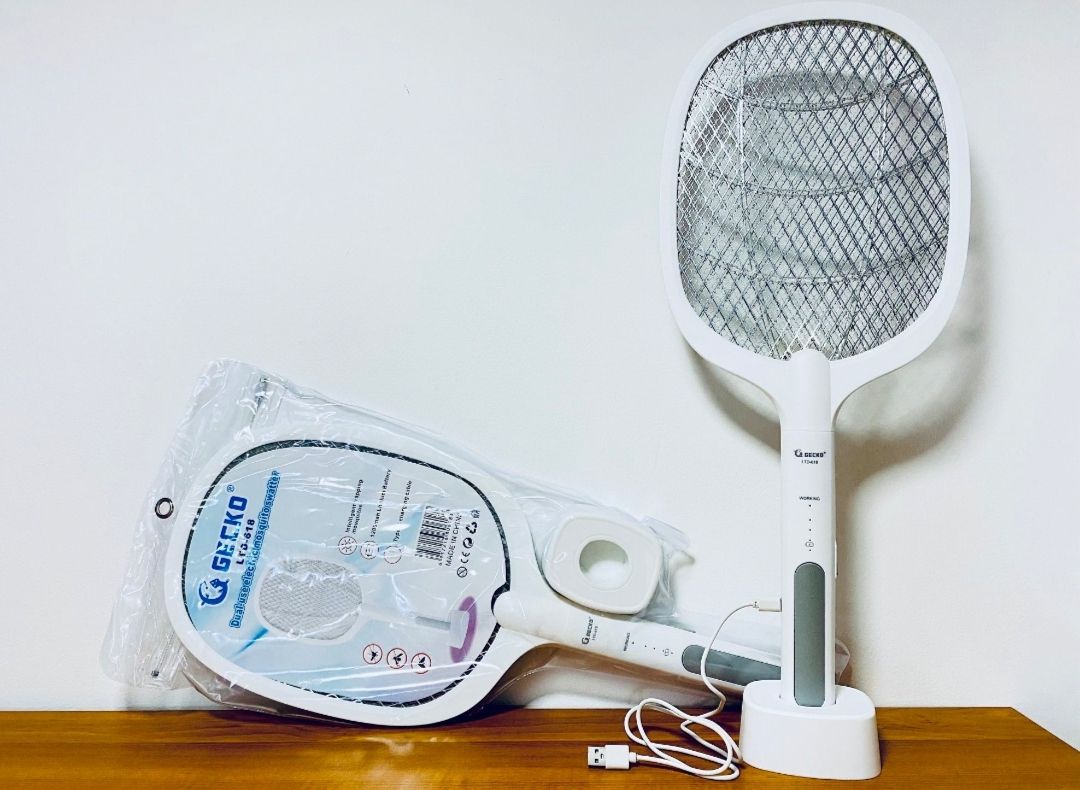 Automatic Mosquito Killer Bat with Stand Base 1200mAh Battery - White