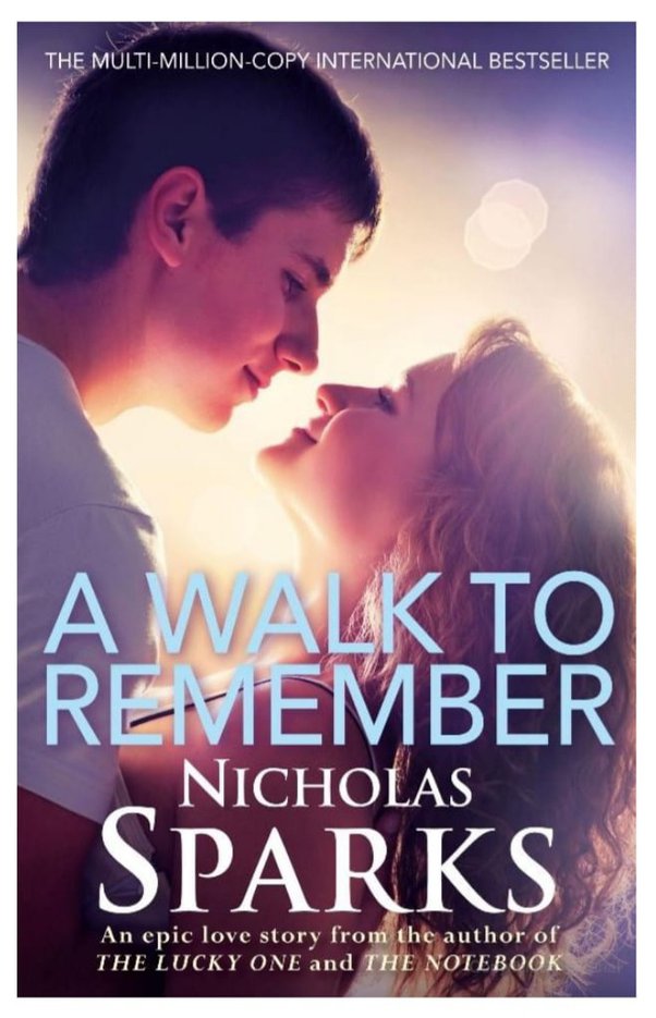A Walk To Remember By Nicholas Sparks (Paperback)