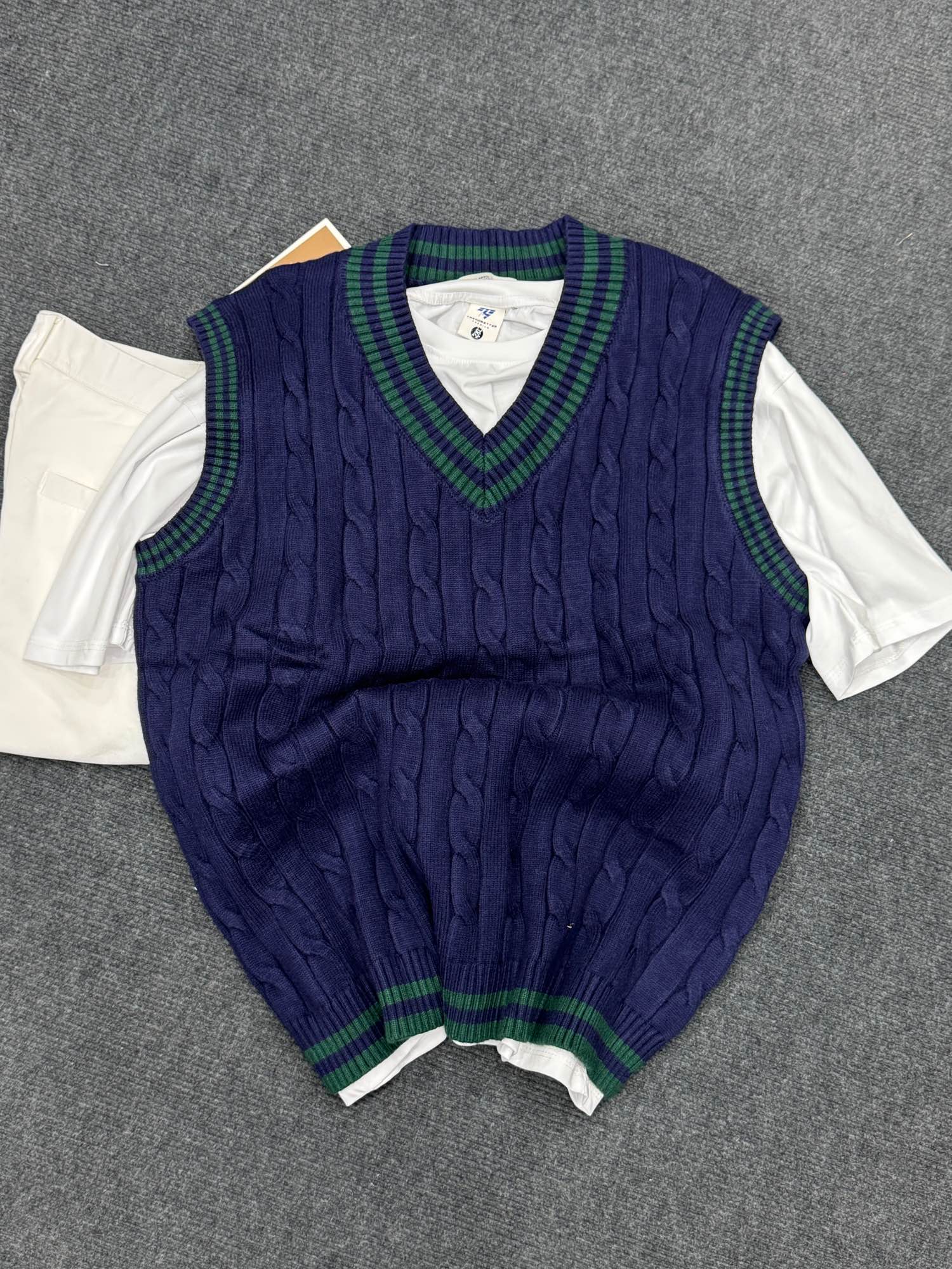 Fall V-Neck Knit Half Sweater For Men