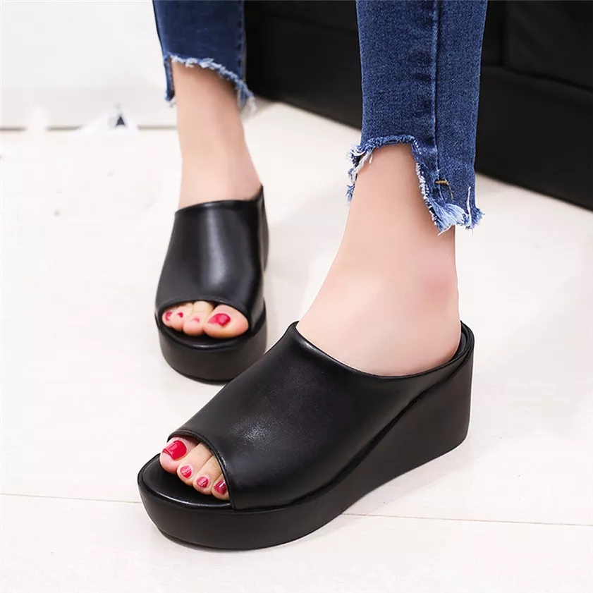 Luxury Platform Leather Flip Flops For Women