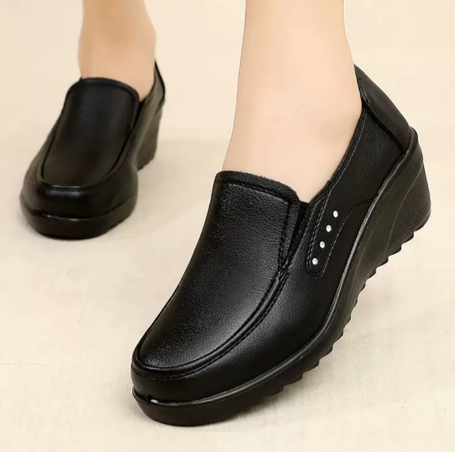 Elegant Leather Wedge Pumps For Women