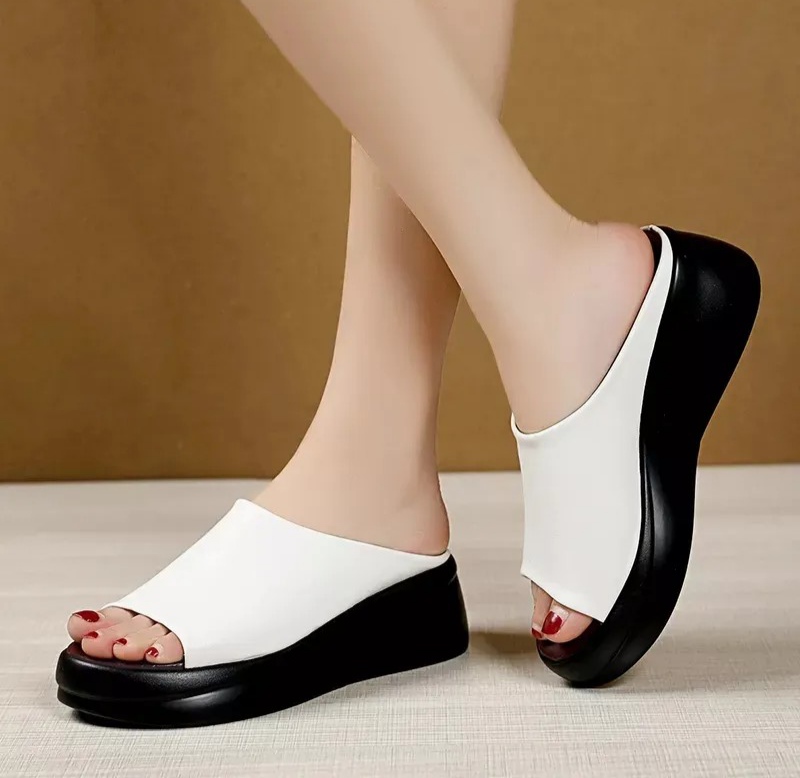 PU Leather Platform Slides – Thick-Soled Peep-Toe Summer Sandals For Women's 
