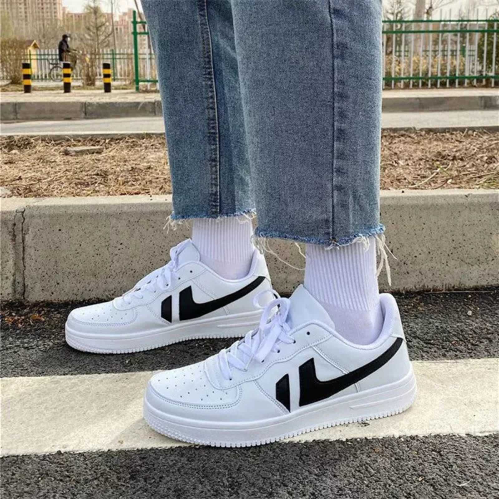 Breathable Platform Sneakers – Popular Casual Fashion Footwear For Women