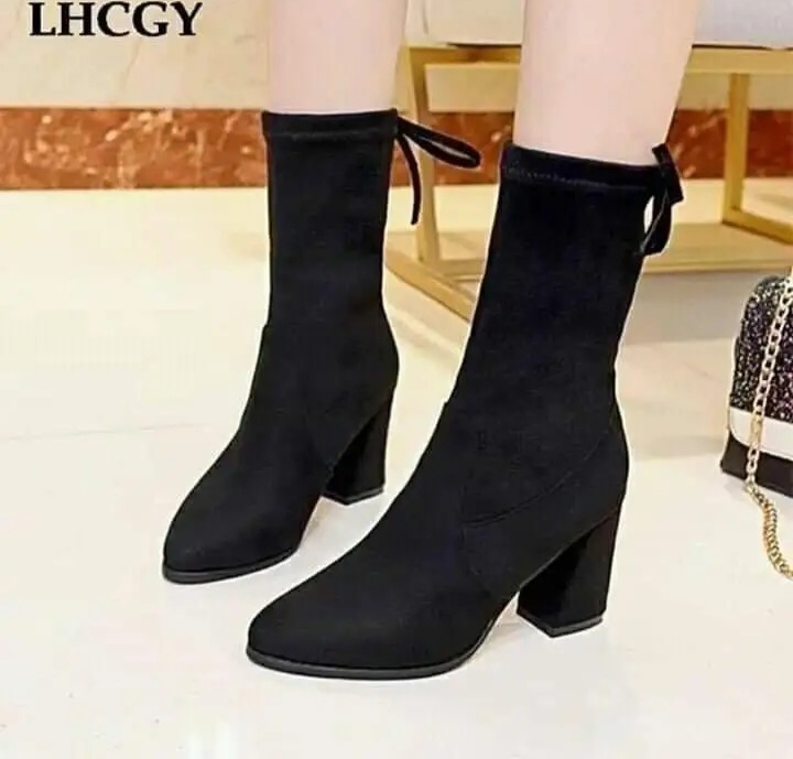 Fur-Lined Winter Boots – Warm And Stylish Footwear For Women