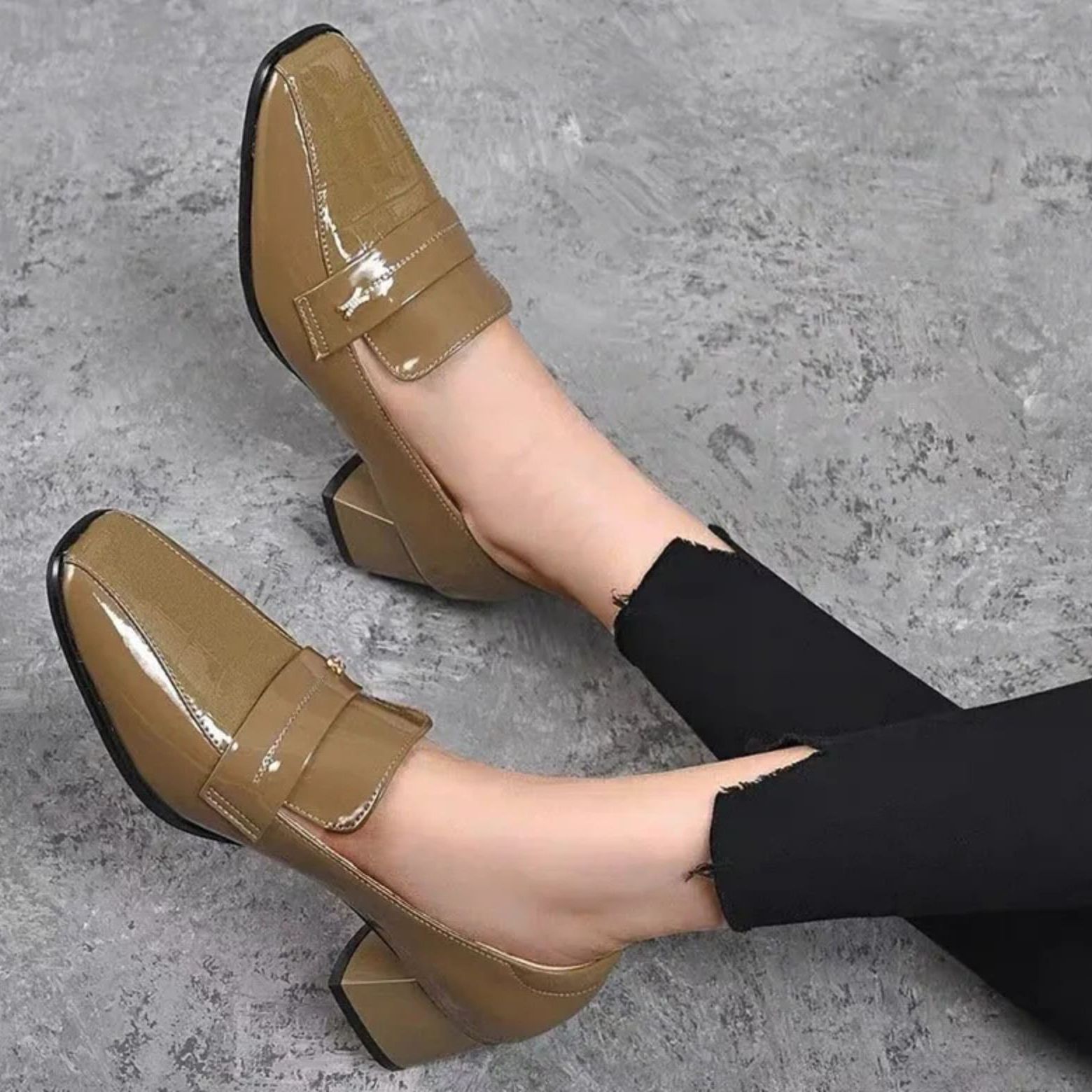 Mary Jane Chunky Heel Pumps – Patent Leather Office Fashion Footwear For Women