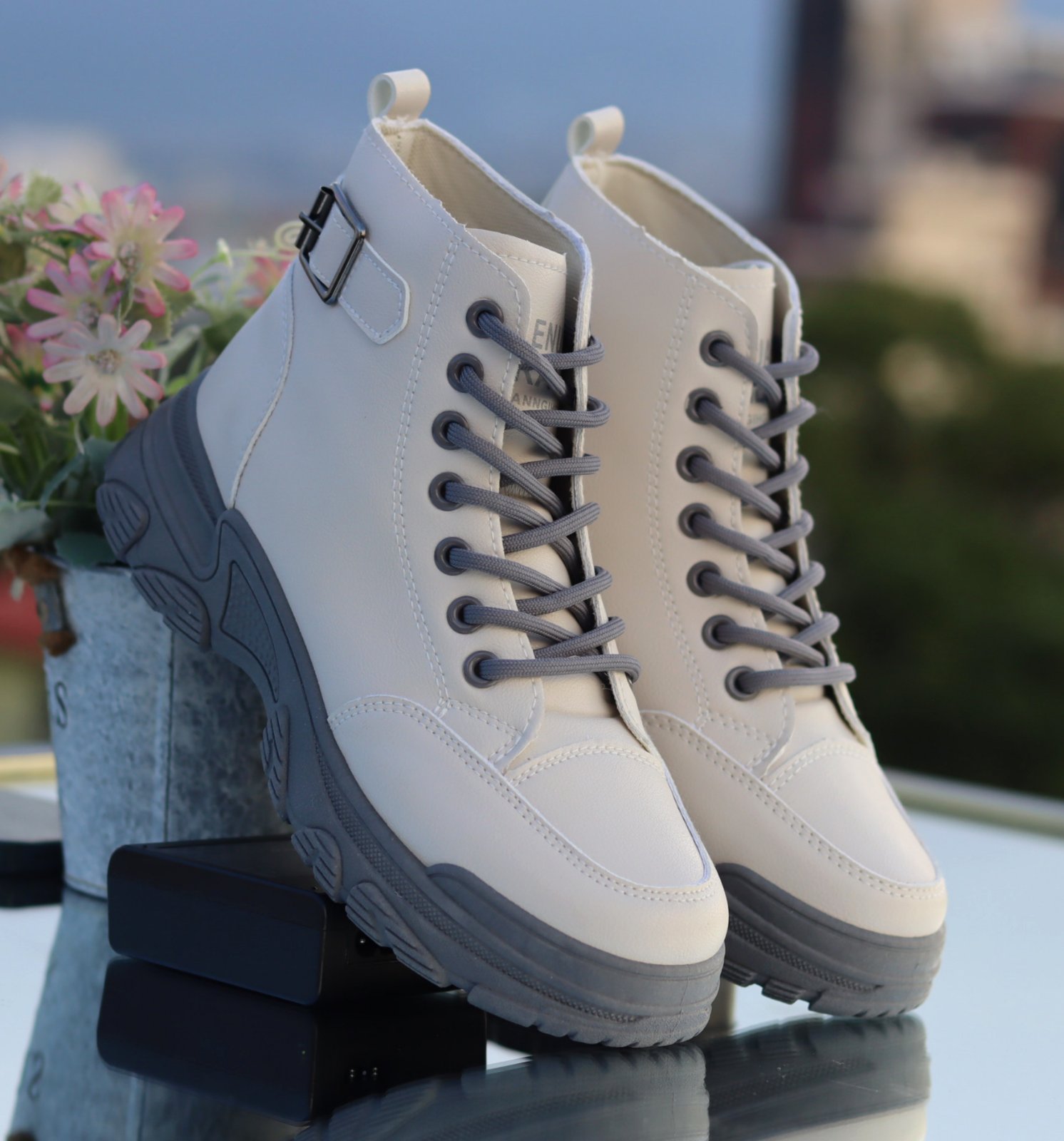 Korean LuxeStride Elevated Boots– Elegant Comfortable Fashion Footwear For Women