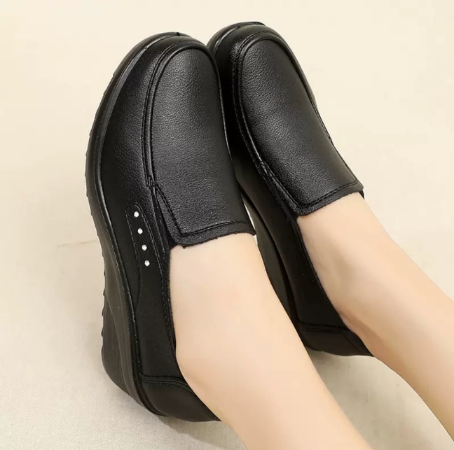 Black Leather Wedge Pumps – Soft Office & Casual Spring Autumn Footwear For Women