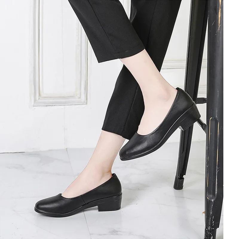 Slip-On Work Pumps – Professional Office & Business Footwear For Women