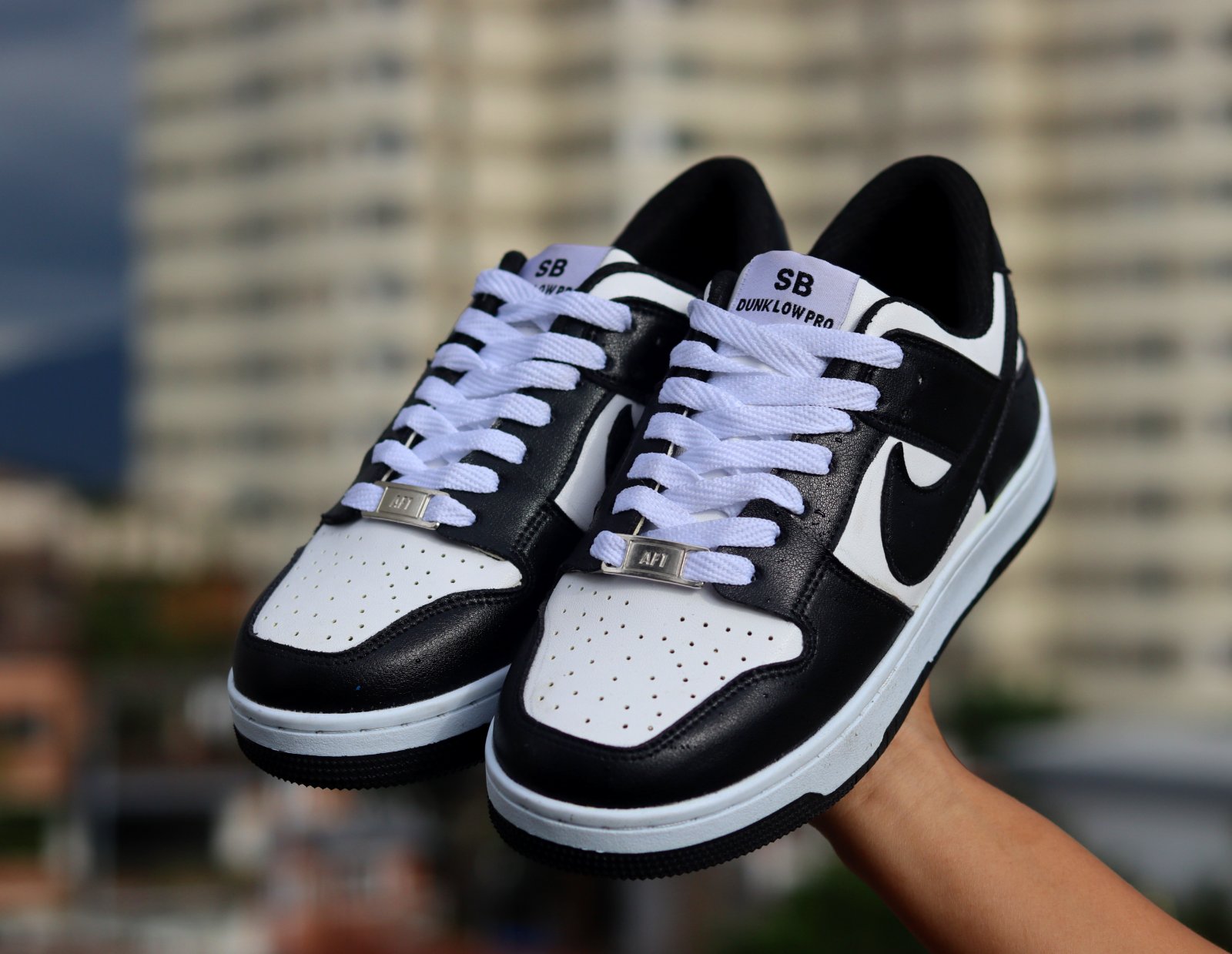 Chunky Leather Sneakers – Luxury Casual Outdoor Running Footwear For Women