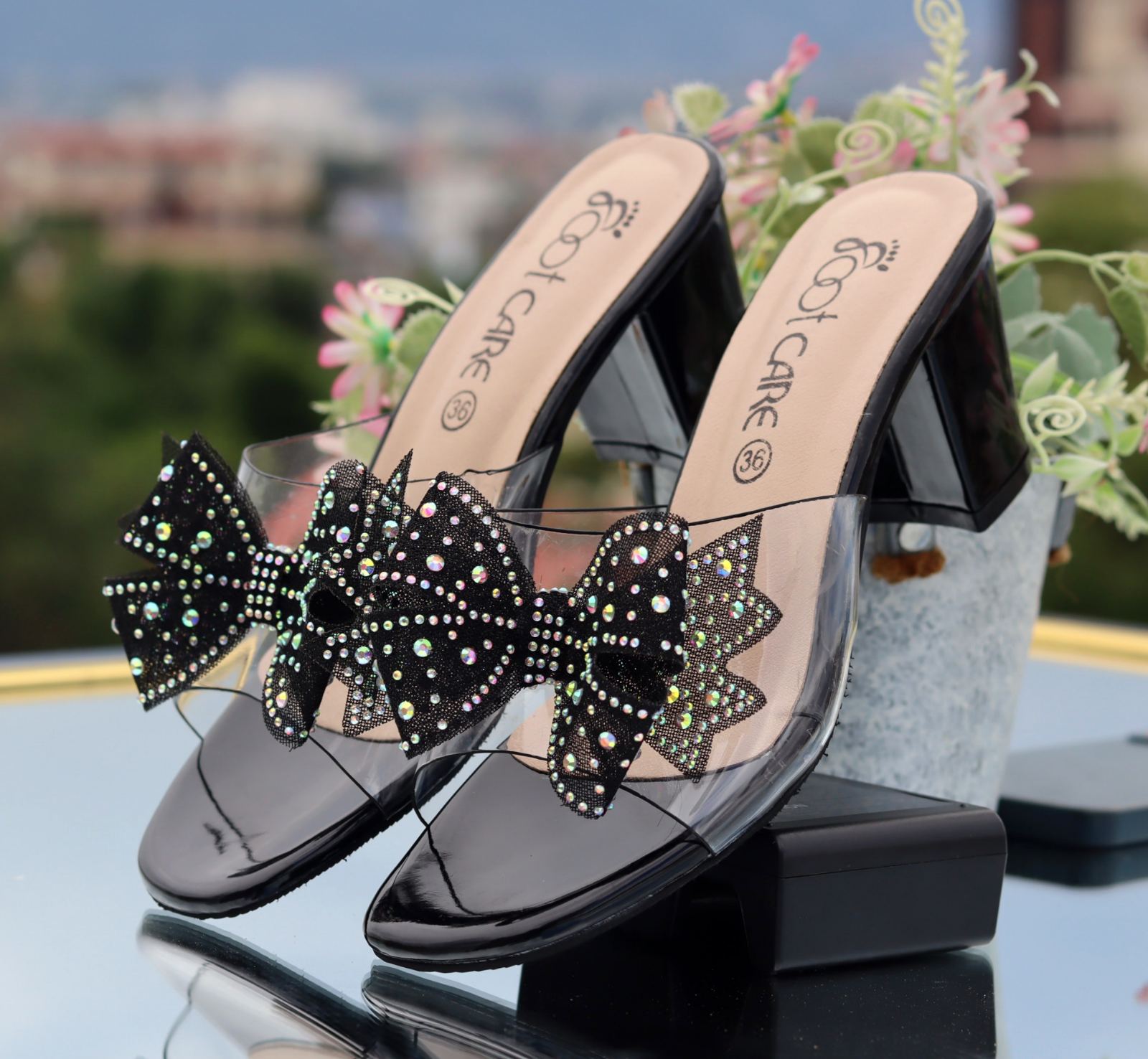 FlexiStep Noir Transparent Sandals For Women