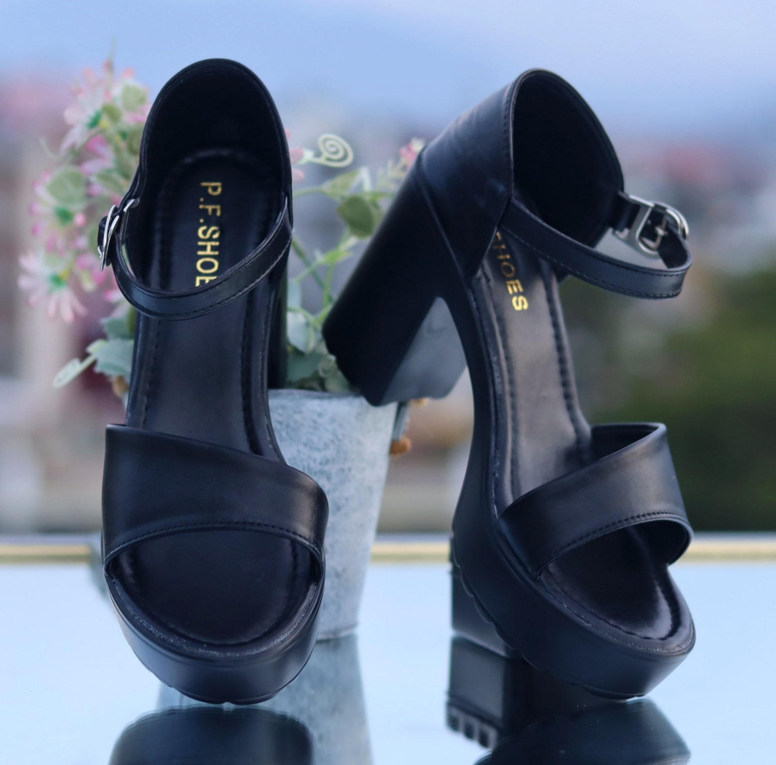 Elegant Luxury Open-Toe Block Heel Sandals For Women