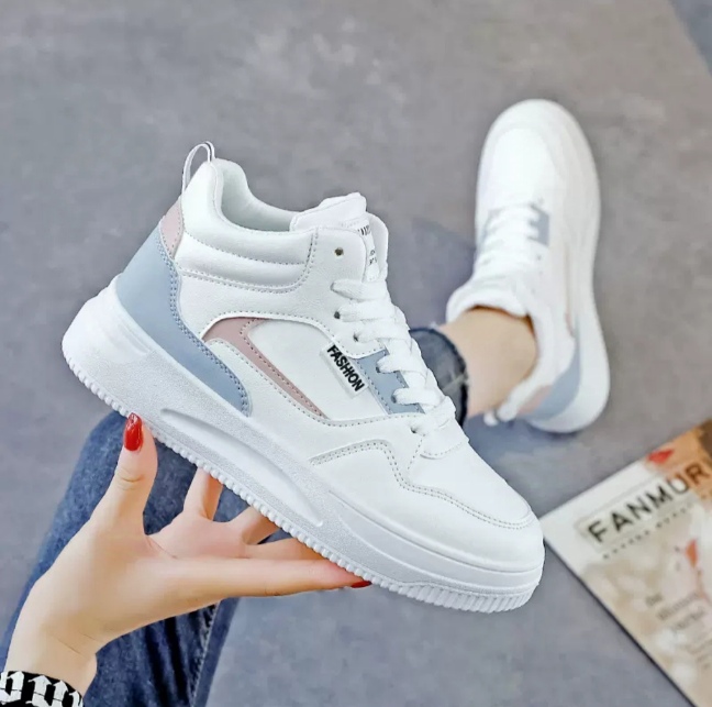 White Colorblock Lace-Up High-Top Sneakers For Women