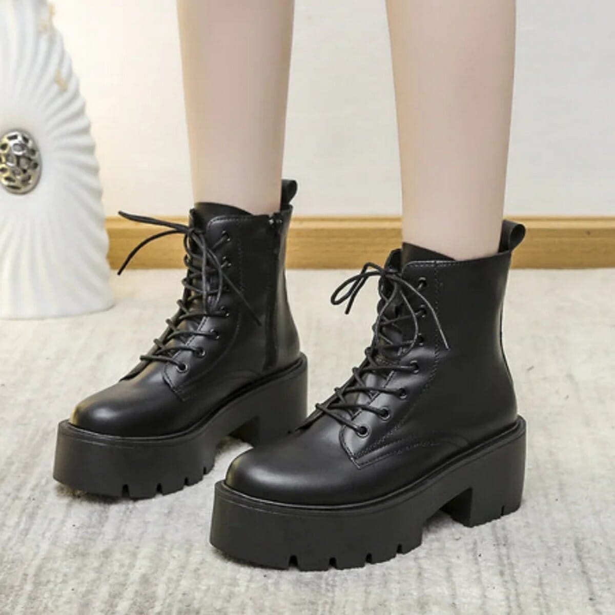 Luxury Designer Lace-Up Round-Toe High-Heel Winter Ankle Boots For Women