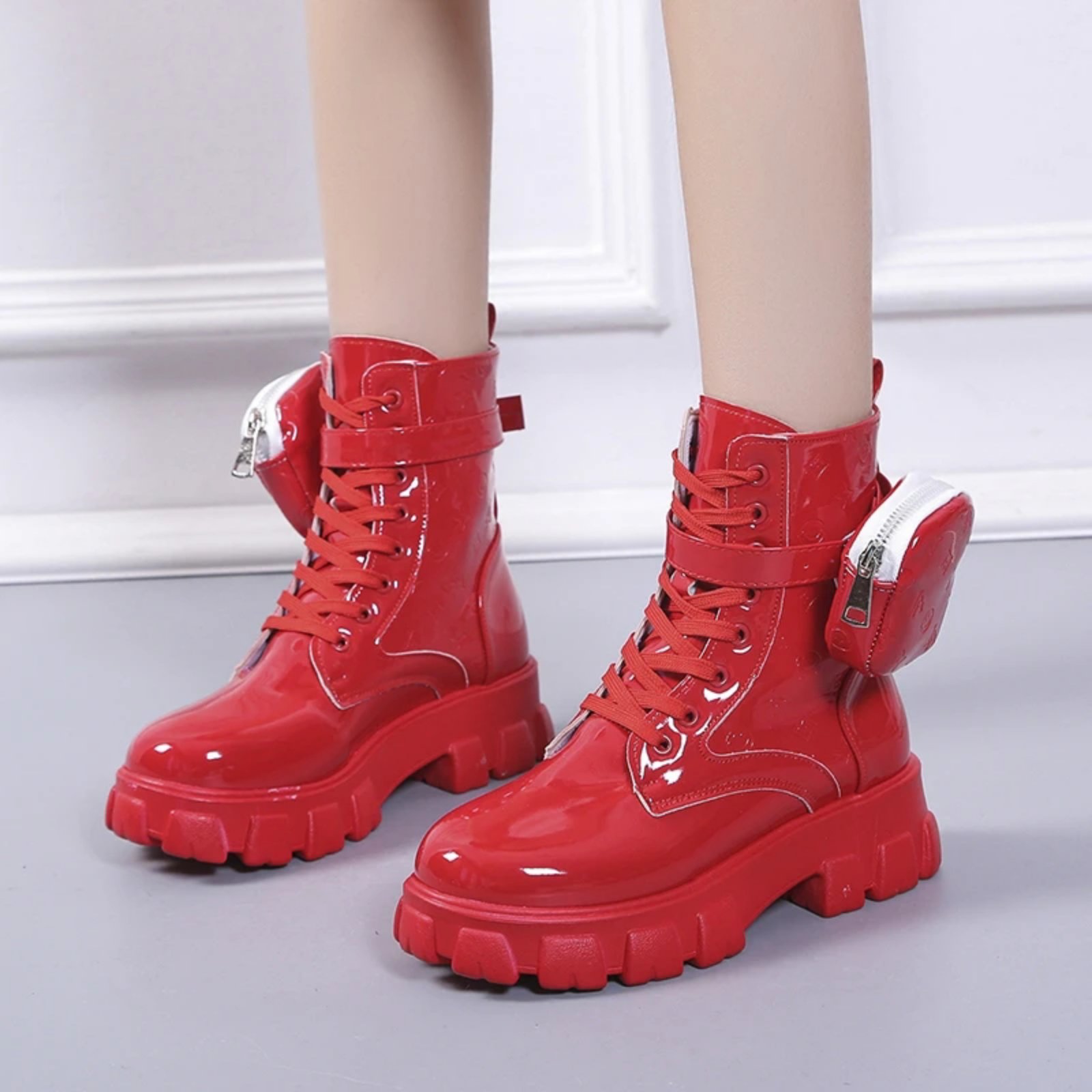 Luxurious Lace-Up Platform Ankle Boots For Women