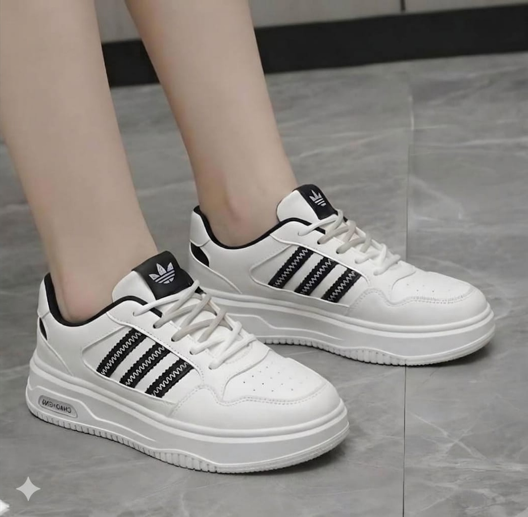 Korean Style Luxury Sneakers For Women