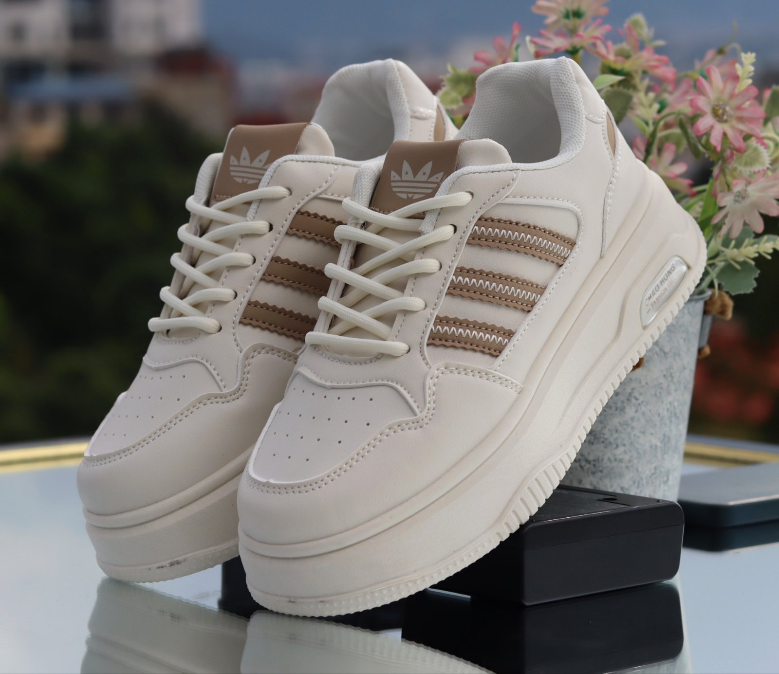 Comfy Casual Everyday Sneakers For Women