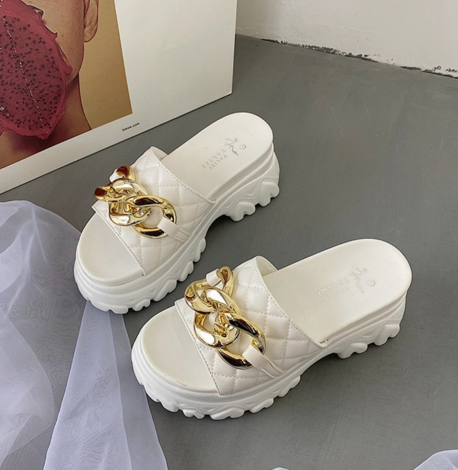 Luxurious 9cm Wedge Platform Slide Sandals Thick Sole Outdoor Comfort - Women