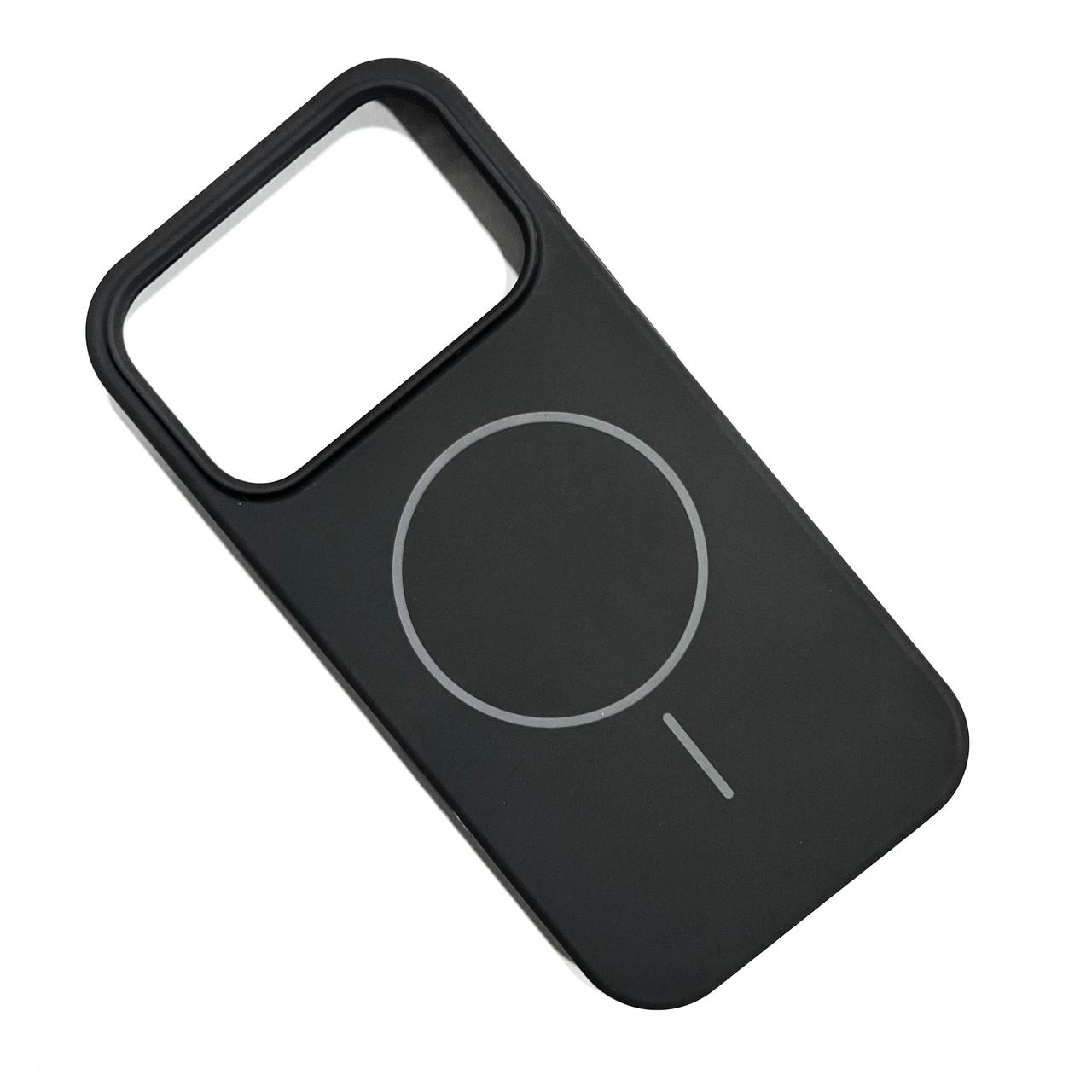iPhone 17 Pro Max Magnetic Silicone Microfiber Case