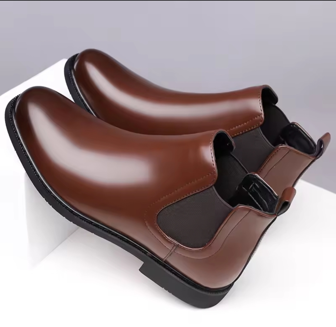 Brown Color Classic Boots For Men
