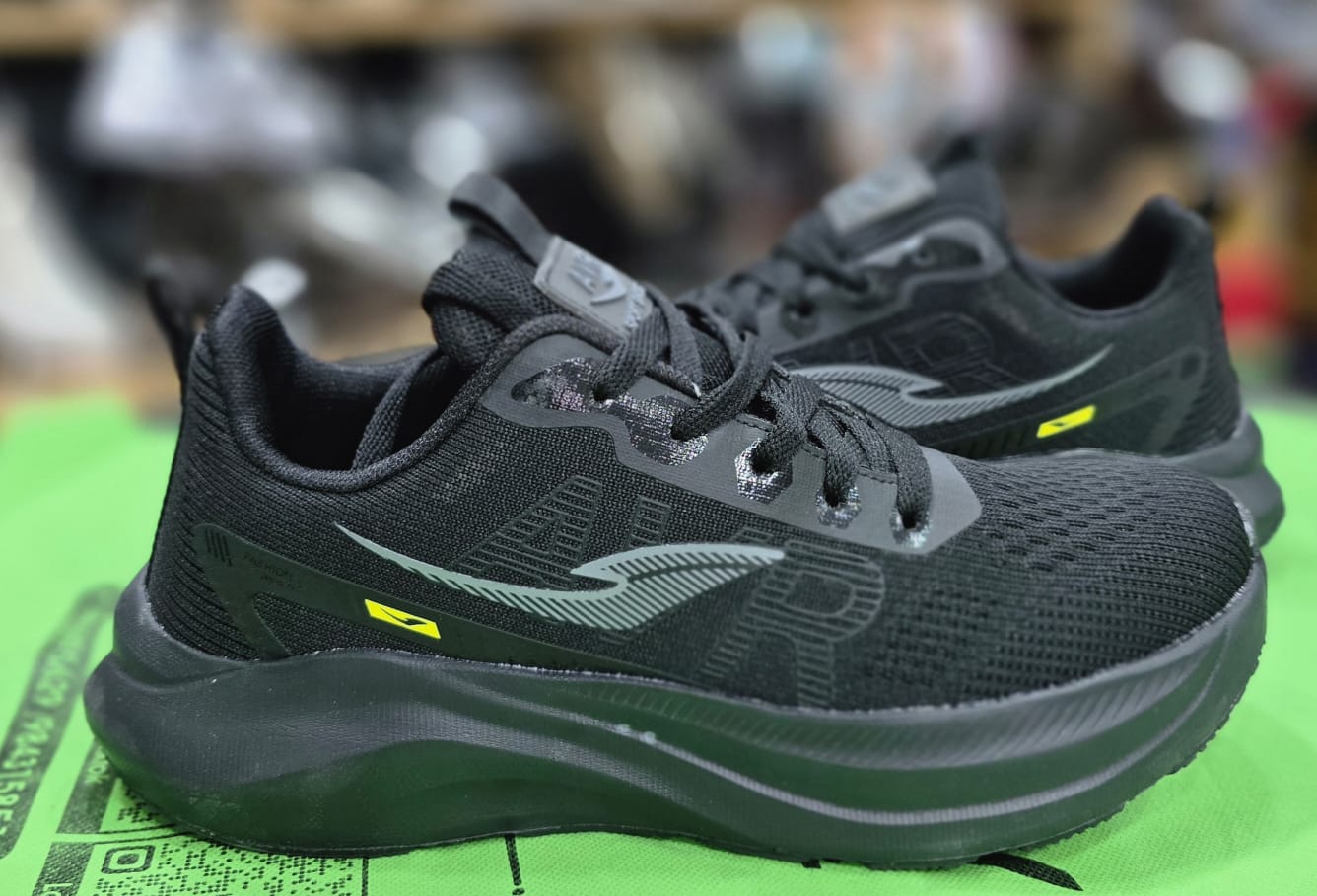 Unisex Lightweight Running Sneakers 