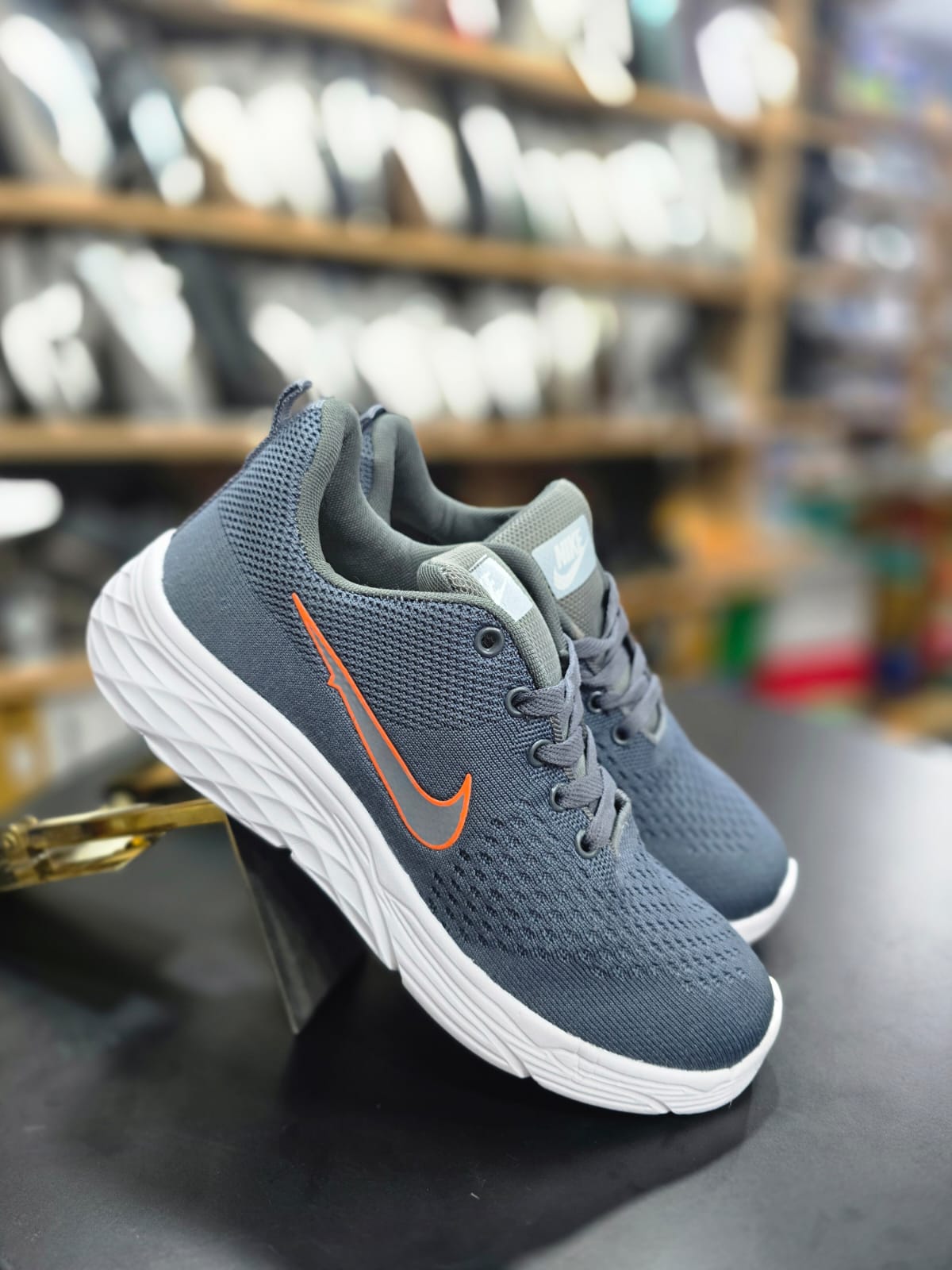 Unisex Lightweight Running Shoes 