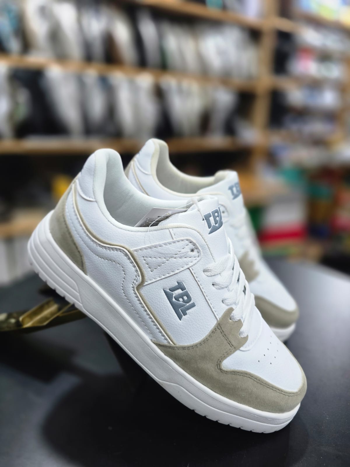 Unisex Casual Trendy Sneakers 