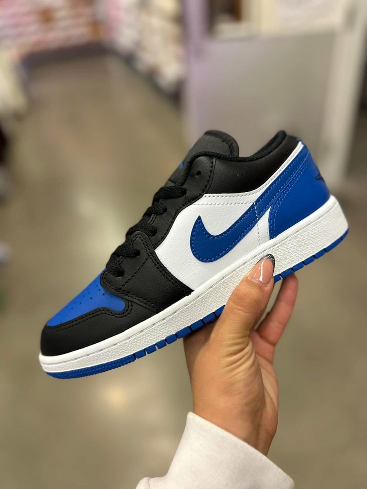 Jordon Chunky Low Top Sneakers Unisex 