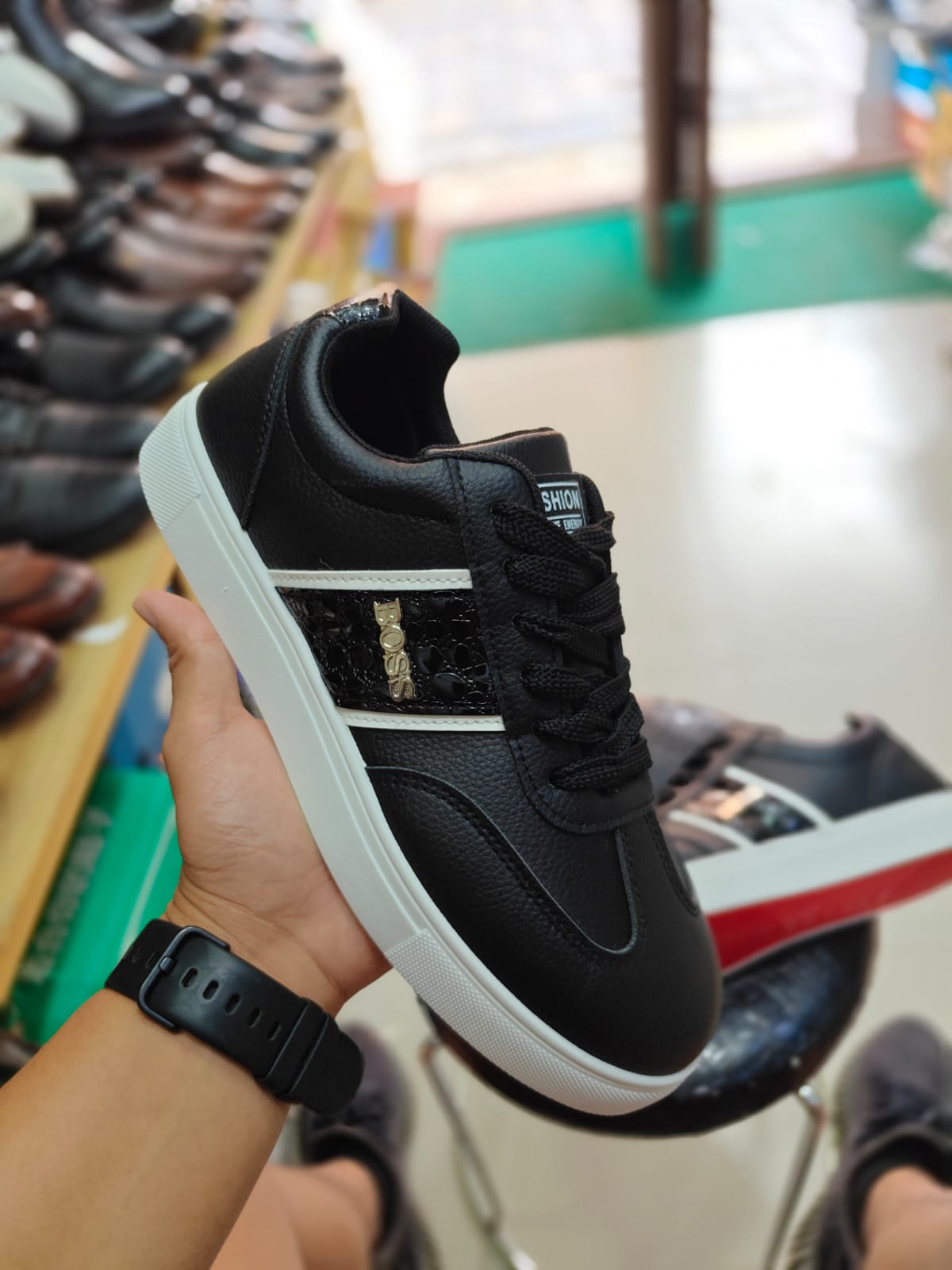 Boss Classic Stylish Sneakers For Men
