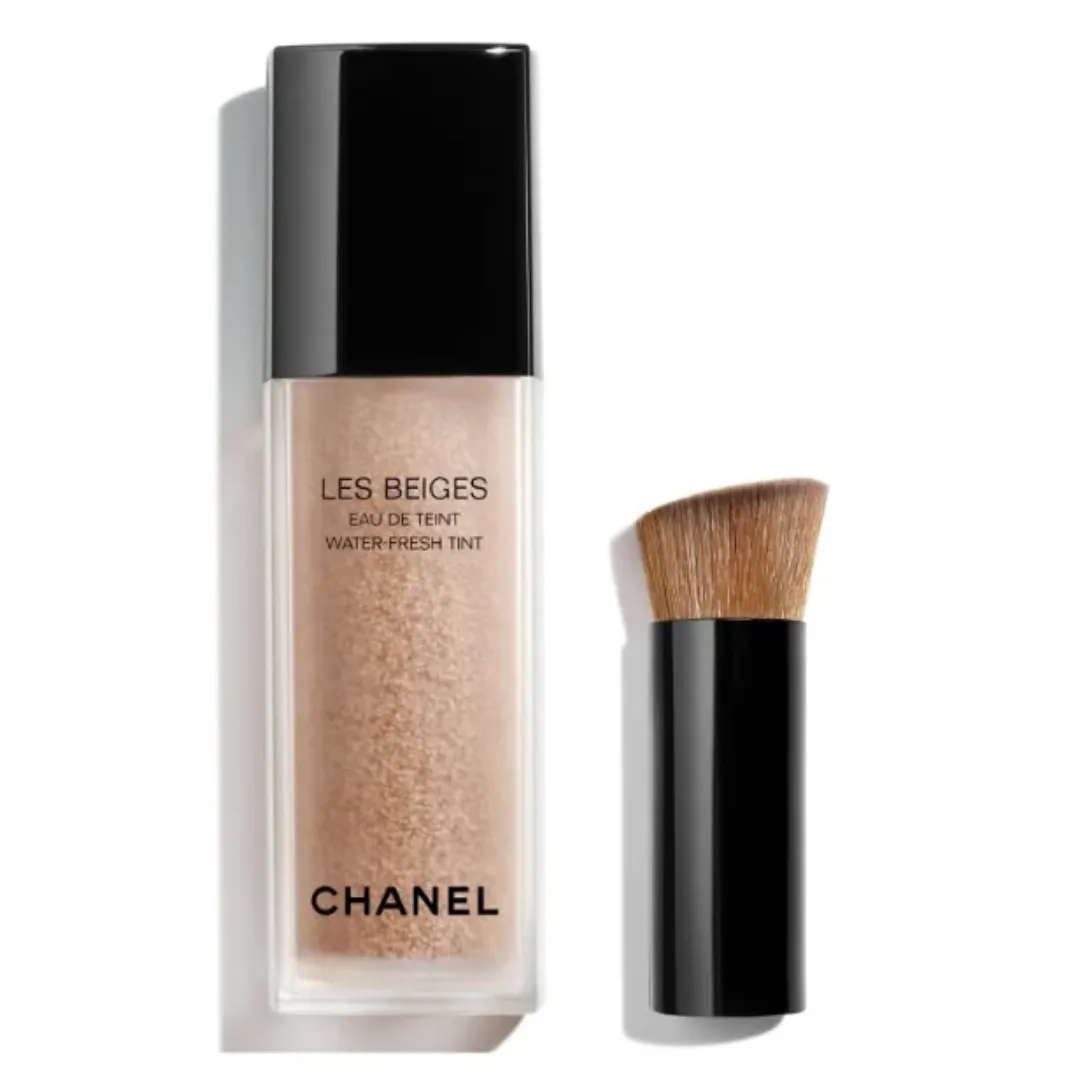 Chanel Les Beiges Water Fresh Tint Foundation