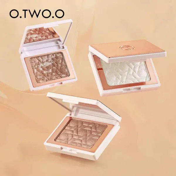 O.Two.o Good Quality Face Highlighter Palate