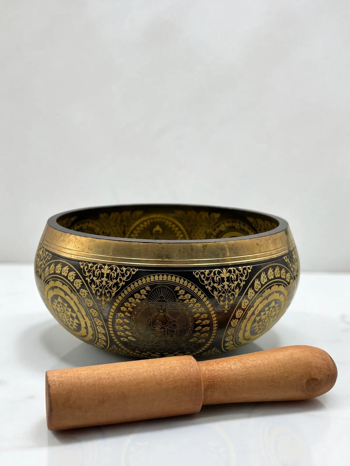 13.5 cm Handmade Himalayan Singing Bowl with Wooden Striker | Meditation, Yoga & Sound Healing Bowl | Made in Nepal