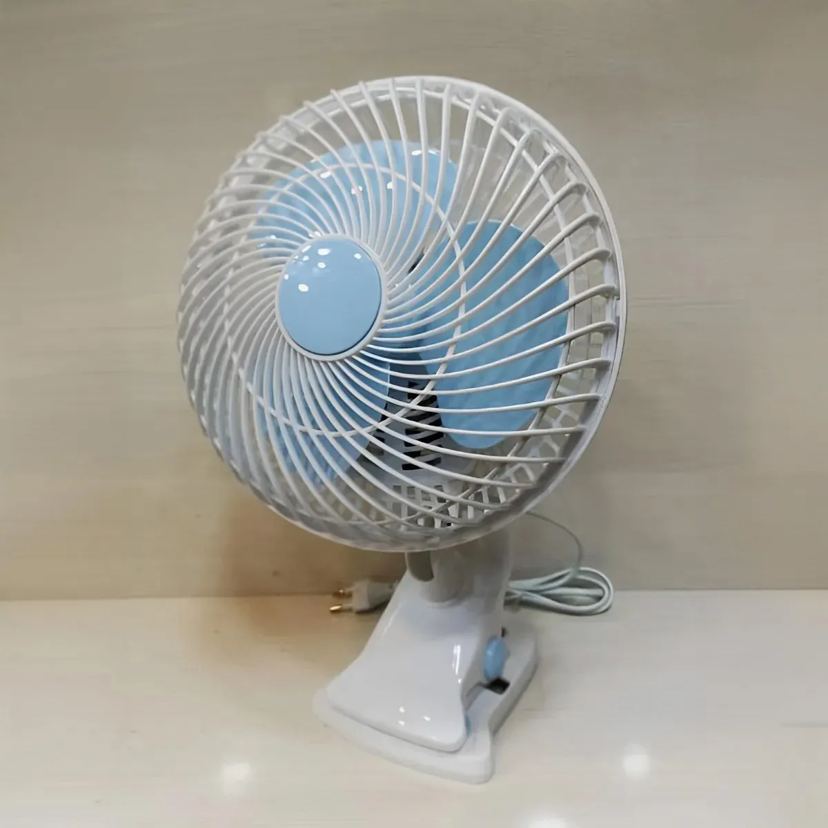 Mini Clip & Table Electric Fan Portable Cooling Fan - White