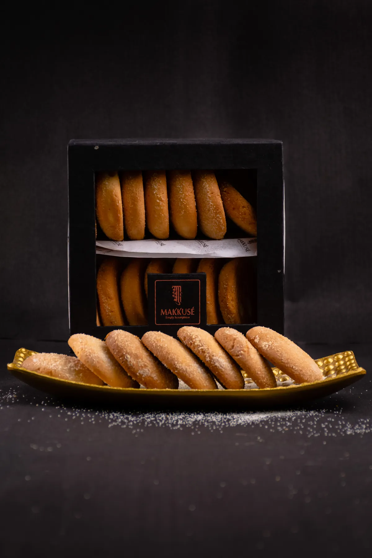 Makkusé Semolina 14 Pack Cookie Box
