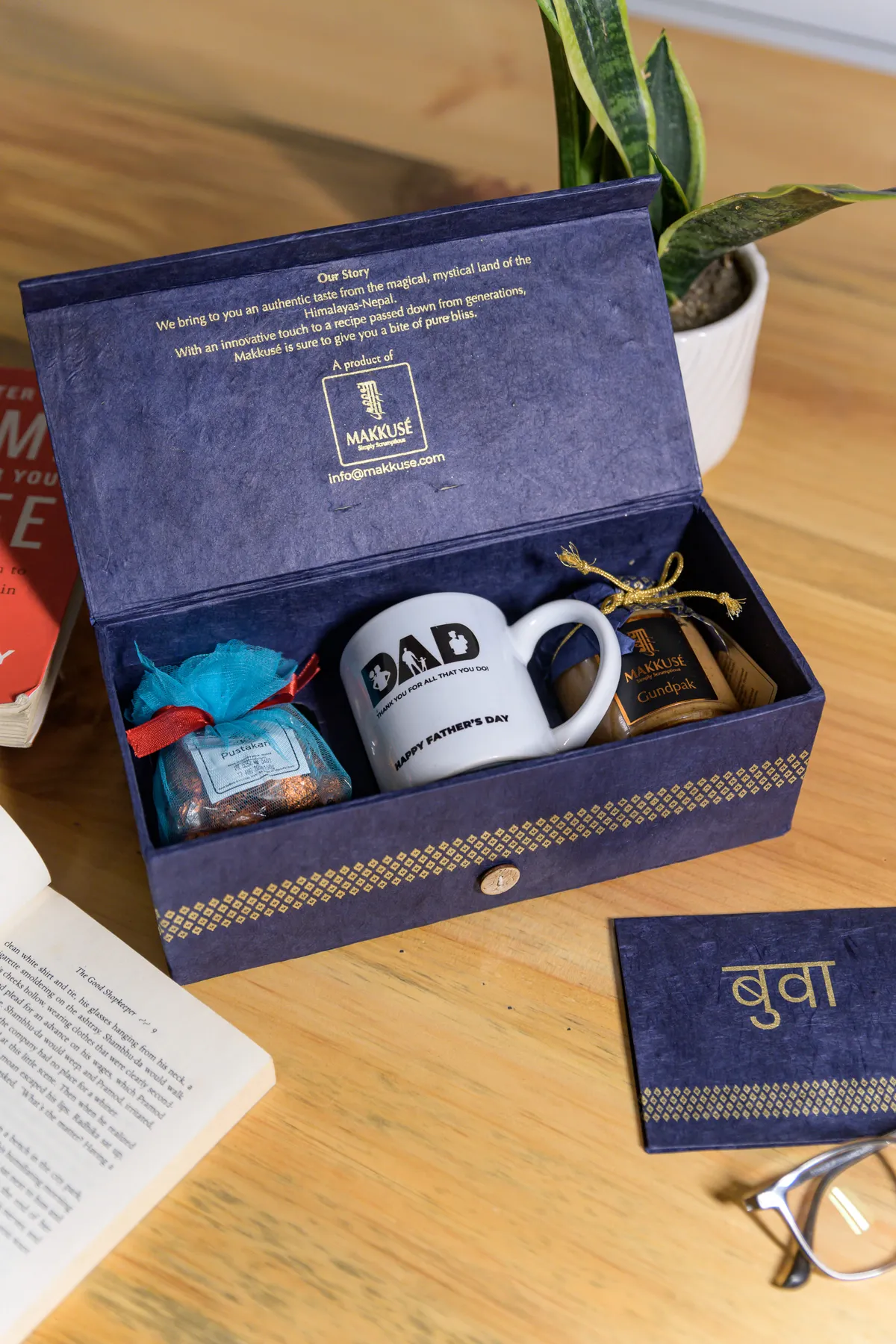 Makkusé Mini Father’s Day Gift Box - with Mug (Regular)