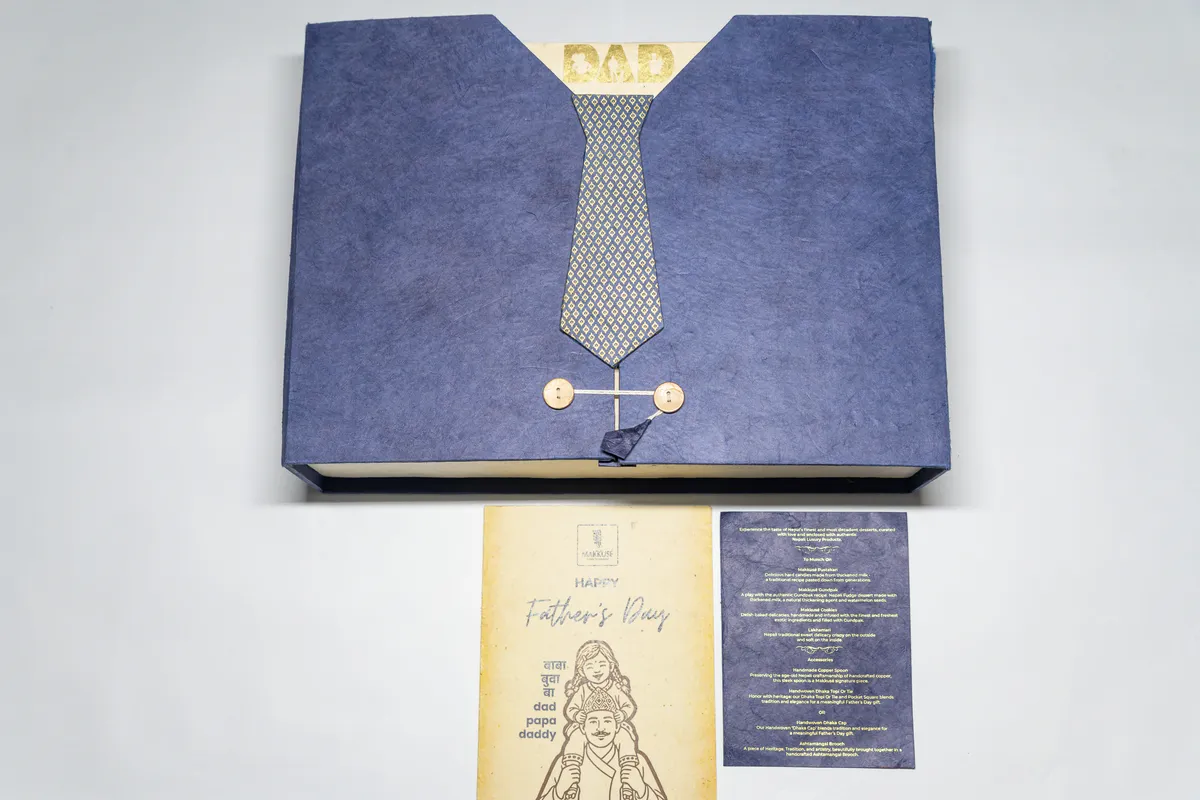 Makkusé Ultimate Father’s Day Gift Box - with Dhaka Cap (Regular)