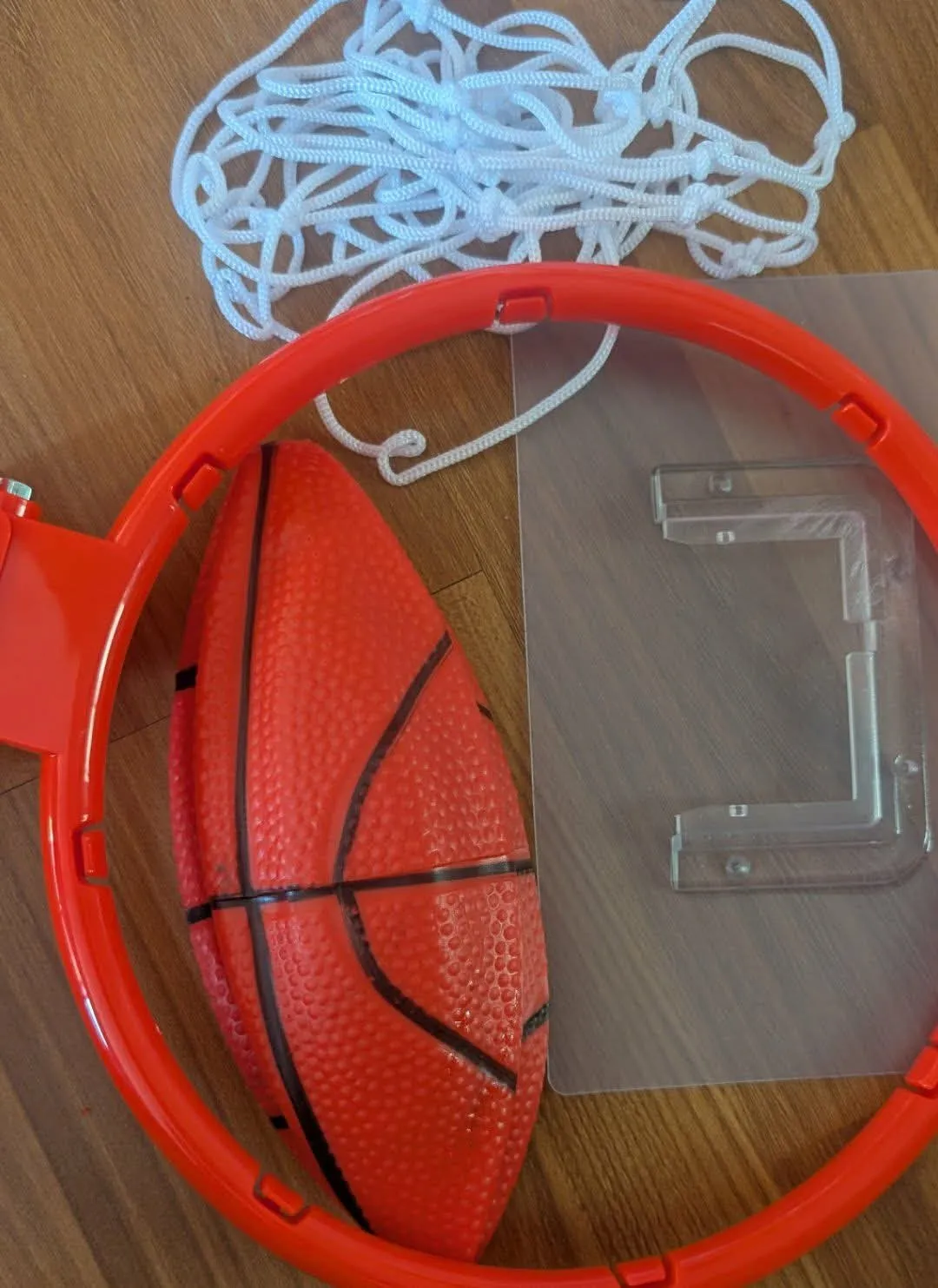 Basketball Hoop: One 23*25Cm Ring With Ball And Net - Multicolor