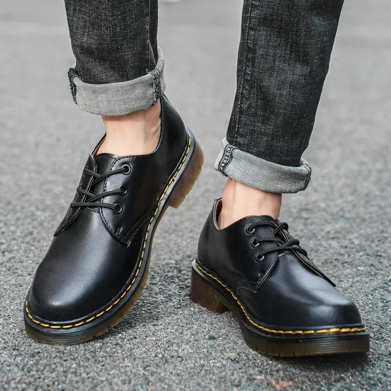 Black Glossy Lace-Up Formal Shoes For Men